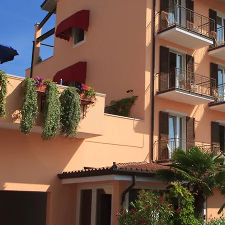 Szálloda Bologna 3*